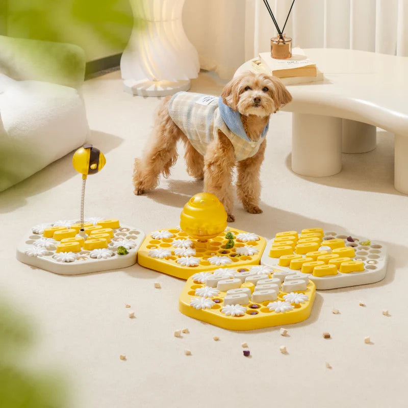 Mewoofun Honeycomb Shaped Interactive Dog Puzzle Toys Slow Feeder Training Game Food Dispenser Slow Eating Pet Dogs Toy